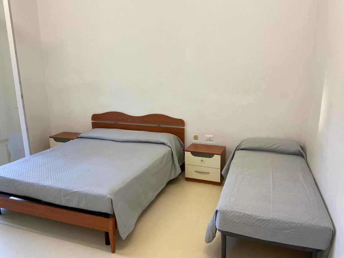Appartamenti Sunrise Каттолика Номер фото